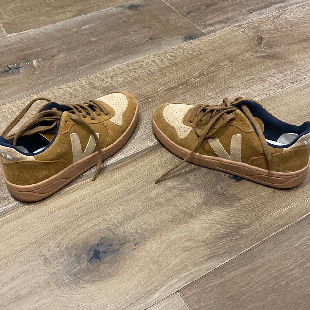 Veja sneakers. Worn maybe 5 times. Excellent condition.
